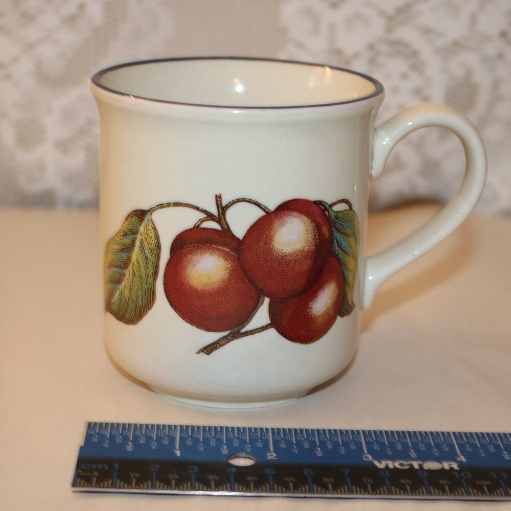 Staffordshire Tableware Macintosh coffee mug/cup great condition